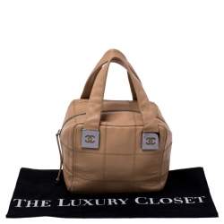 مملوكة مسبقًا حقيبة باولر شانيل جلد كافيار مبطنة مربعة صغيرى