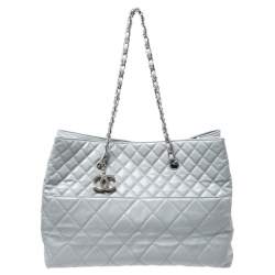 Pre Owned Chanel Grey Patent Leather Large In The Business Tote