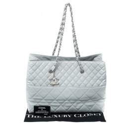 Pre Owned Chanel Grey Patent Leather Large In The Business Tote