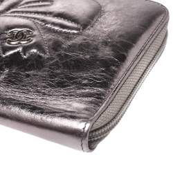 Chanel Metallic Silver Bow Embossed Crinkled Leather Zip Around Wallet Organizer