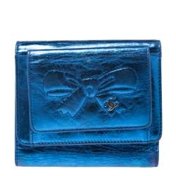 Chanel Metallic Blue Cracked Leather CC Bow Wallet