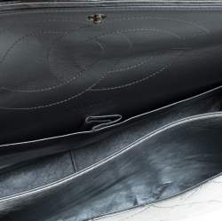 مملوكة مسبقًا Chanel Metallic Silver Quilted Leather Reissue 2.55 Classic 228 Flap Bag