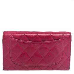 مملوكة مسبقًا محفظة شانيل كلاسيك بقلاب جلد كافيار مبطن ورية