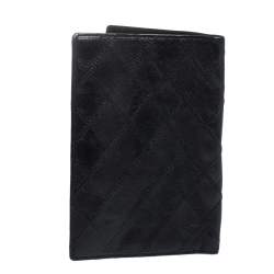 Chanel Black Quilted Leather Vintage Bifold Wallet