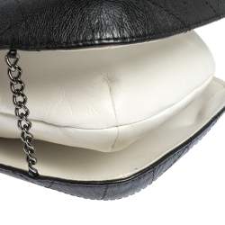 Pre Owned Chanel White/Black Quilted Leather Gabrielle Bucket Bag