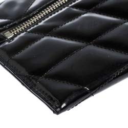 مملوكة مسبقًا حقيبة كلتش شانيل "غالا" بسحاب جلد لامع مبطن أسود