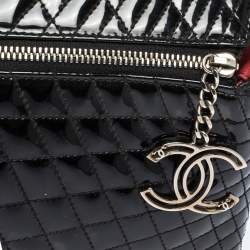 مملوكة مسبقًا حقيبة كلتش شانيل "غالا" بسحاب جلد لامع مبطن أسود