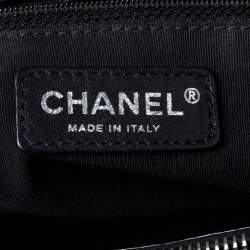 Pre Owned حقيبة يد شانيل "غراند شوبينغ" جلد لامع مبطن أسود