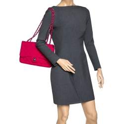 مملوكة مسبقًا حقيبة شانيل "جامبو كلاسيك" قلاب واحد جيرسيه مبطن وردي