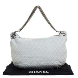 Pre Owned Chanel White Quilted Leather Chain Mail Bag