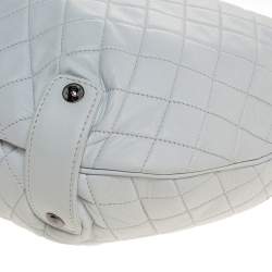Pre Owned Chanel White Quilted Leather Chain Mail Bag