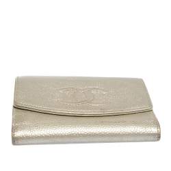مملوكة مسبقًا Chanel Metallic Caviar Leather CC Flap French Wallet