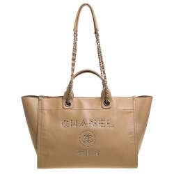 Deauville leather tote Chanel Beige in Leather - 35797811