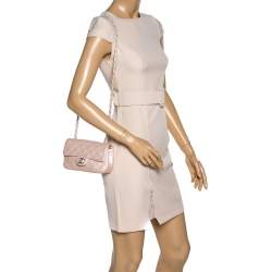 مملوكة مسبقًا Chanel Pearl Quilted Leather Extra Mini Classic Flap Bag