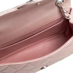 مملوكة مسبقًا Chanel Pearl Quilted Leather Extra Mini Classic Flap Bag