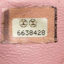 مملوكة مسبقًا Chanel Pearl Quilted Leather Extra Mini Classic Flap Bag