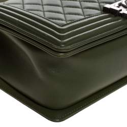 Pre Owned حقيبة شانيل بوي جلد كريمي مبطن متوسطة