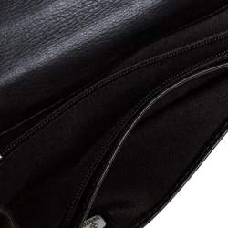 مملوكة مسبقًا Chanel Black Chevron Leather Boy Wallet