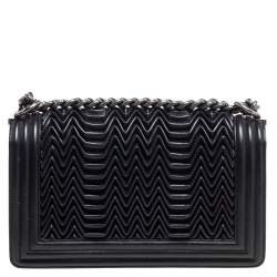 Pre Owned Chanel Black Pleated Leather Medium Boy Flap Bag