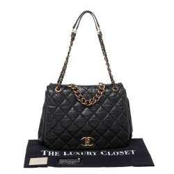 Pre Owned Chanel Black Quilted Aged Leather Pondicherry Flap Bag