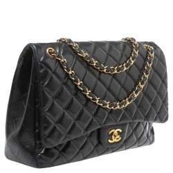 مملوكة مسبقًا حقيبة شان يل "ماكسي كلاسيك" قلاب واحد جلد مبطنة سوداء