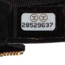 Pre Owned Chanel Black Quilted Leather O Case Chain Trim Clutch