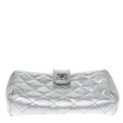 Pre Owned Chanel Metallic Silver Quilted Leather CC Phone Holder Pouch