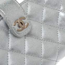 Pre Owned Chanel Metallic Silver Quilted Leather CC Phone Holder Pouch