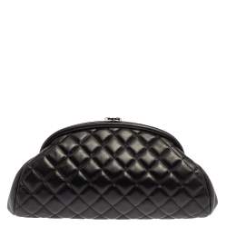 مملوكة مسبقًا Chanel Black Quilted Caviar Leather Timeless Clutch