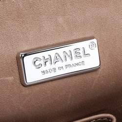مملوكة مسبقًا Chanel Brown Python Medium Classic Double Flap Bag