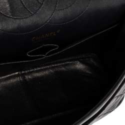 Pre Owned حقيبة شانيل "جامبو ريشيو 2.55 كلاسيك 227" قلاب جلد مبطن أزرق كحلي