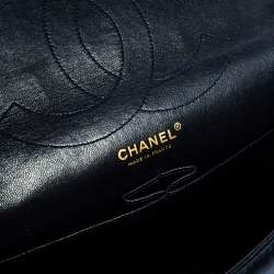 Pre Owned حقيبة شانيل "جامبو ريشيو 2.55 كلاسيك 227" قلاب جلد مبطن أزرق كحلي