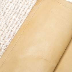 مملوكة مسبقًا Chanel Off White/Gold Quilted Tweed Medium Classic Double Flap Bag