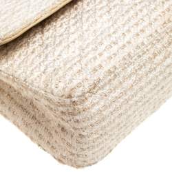 مملوكة مسبقًا Chanel Off White/Gold Quilted Tweed Medium Classic Double Flap Bag