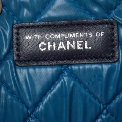 مملوكة مسبقًا حقيبة كلتش شانيل دبي أو كيس قماش مبطن مطبوع متعدد الألوان