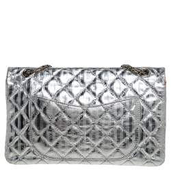 Pre Owned Chanel Silver Striped Quilted Leather Reissue 2.55 Classic 227 Flap Bag