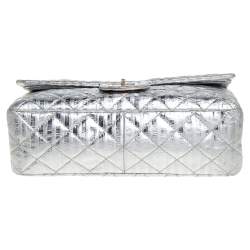 Pre Owned Chanel Silver Striped Quilted Leather Reissue 2.55 Classic 227 Flap Bag
