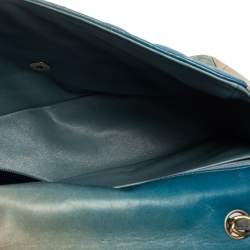 مملوكة مسبقًا حقيبة شانيل "جامبو كلاسيك" قلاب واحد جلد مبطن أومبري بيج و أزرق