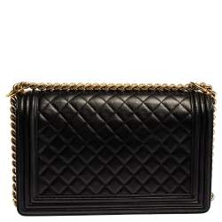 مملوكة مسبقًا Chanel Black Quilted Leather New Medium Boy Flap Bag
