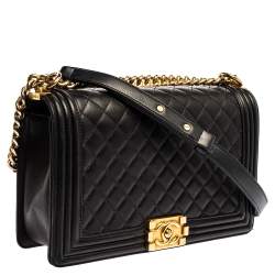 مملوكة مسبقًا Chanel Black Quilted Leather New Medium Boy Flap Bag