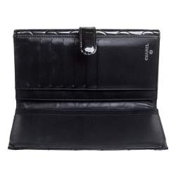 مملوكة مسبقًا محفظة شانيل بريليانت سي سي جلد لامعة مبطنة سوداء