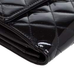 مملوكة مسبقًا محفظة شانيل بريليانت سي سي جلد لامعة مبطنة سوداء