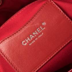 Pre Owned حقيبة شانيل "جست مادموازيل بولر" كبيرة جلد لامع مبطن أحمر