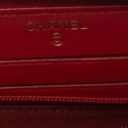 مملوكة مسبقًا Chanel Red Caviar Leather CC Zip-Around Wallet