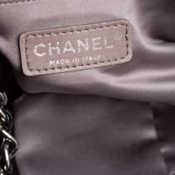 Pre Owned Chanel Black Patent Leather CC Hobo