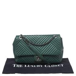 Pre Owned Chanel Green Crossing Quilted Leather CC Flap Shoulder Bag
