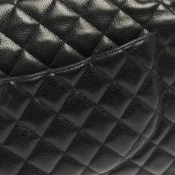 مملوكة مسبقًا Chanel Black Quilted Caviar Leather Maxi Classic Double Flap Bag