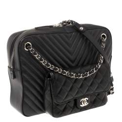 Pre Owned Chanel Navy Blue/Black Quilted And Chevron Leather Metiers d'art Camera Bag