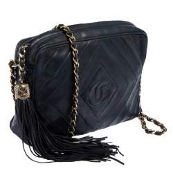 مملوكة مسبقًا Chanel Navy Blue Diamond Quilted Leather Vintage CC Camera Tassel Bag