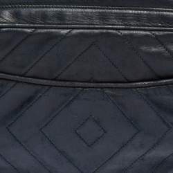 مملوكة مسبقًا Chanel Navy Blue Diamond Quilted Leather Vintage CC Camera Tassel Bag